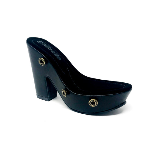 sara sr00 black sole